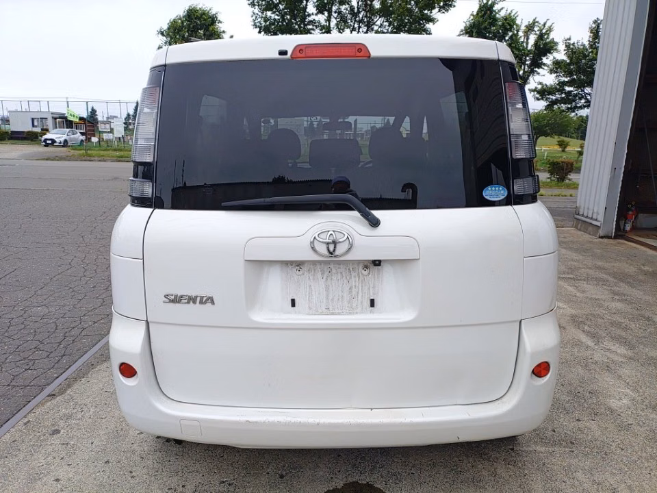 TOYOTA SIENTA