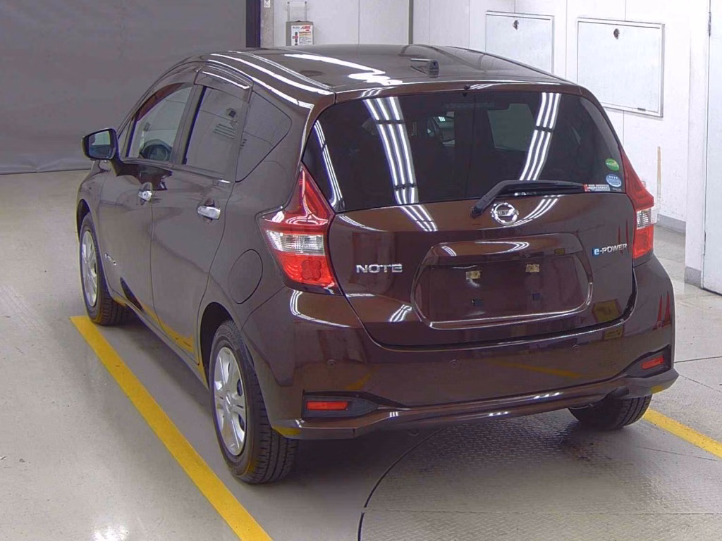 NISSAN NOTE