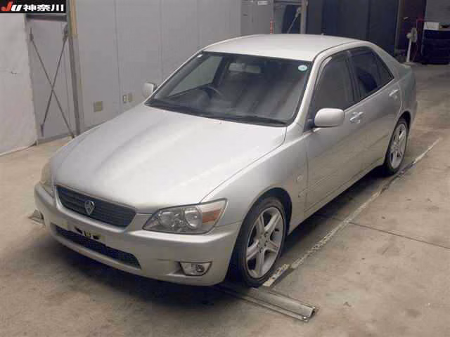 Toyota Altezza