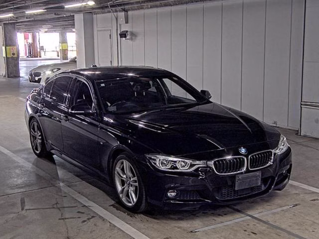 BMW 3-SERIES