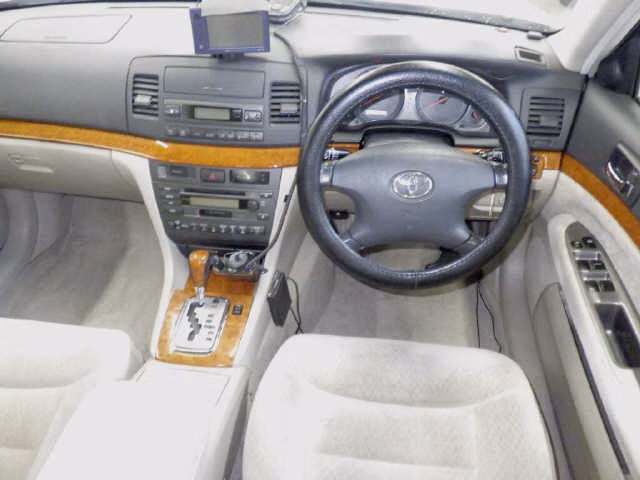 TOYOTA MARK II