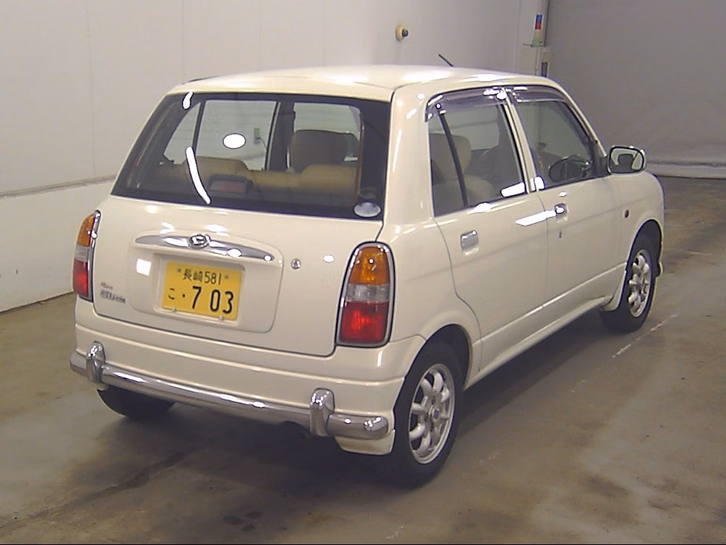 DAIHATSU MIRA