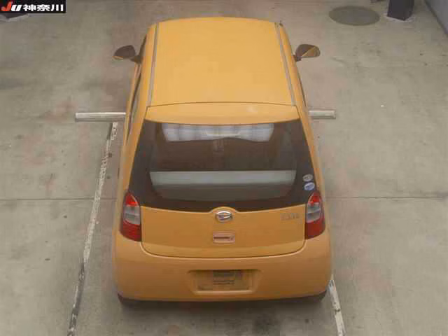 DAIHATSU ESSE
