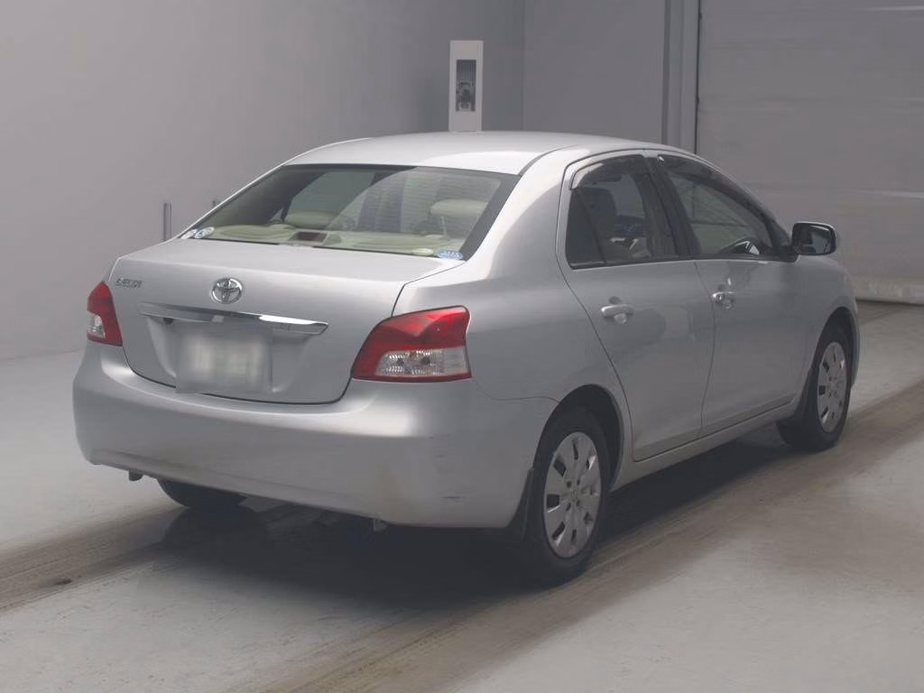 TOYOTA BELTA