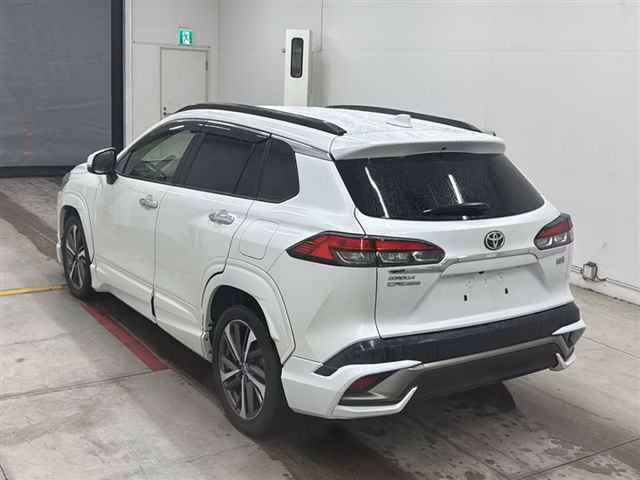 TOYOTA COROLLA CROSS