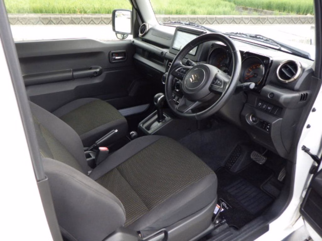SUZUKI JIMNY SIERRA