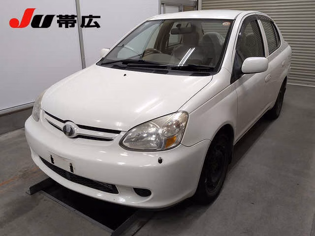Toyota Platz