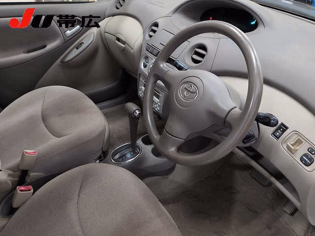 Toyota Platz