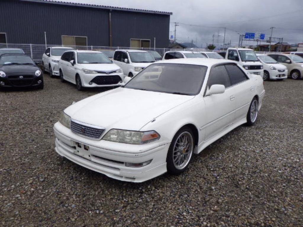 TOYOTA MARK II