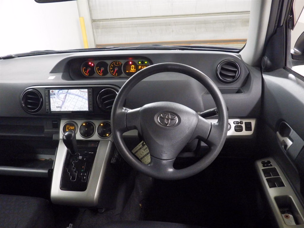 Toyota Corolla Rumion