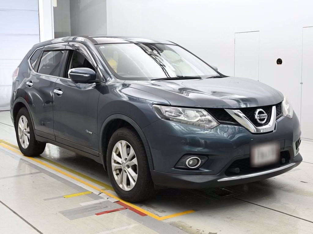 NISSAN X-TRAIL
