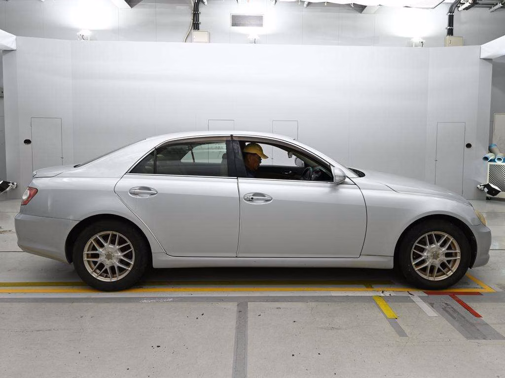TOYOTA MARK X