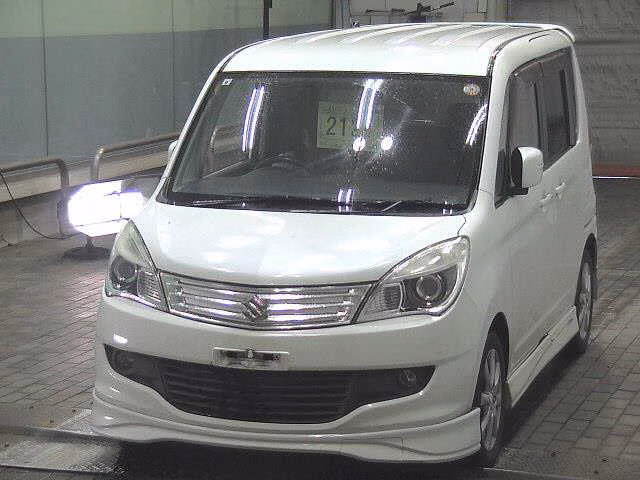 SUZUKI SOLIO