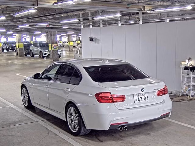 BMW 3-SERIES