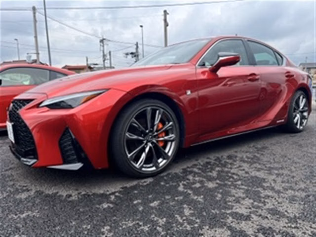 Lexus IS300h