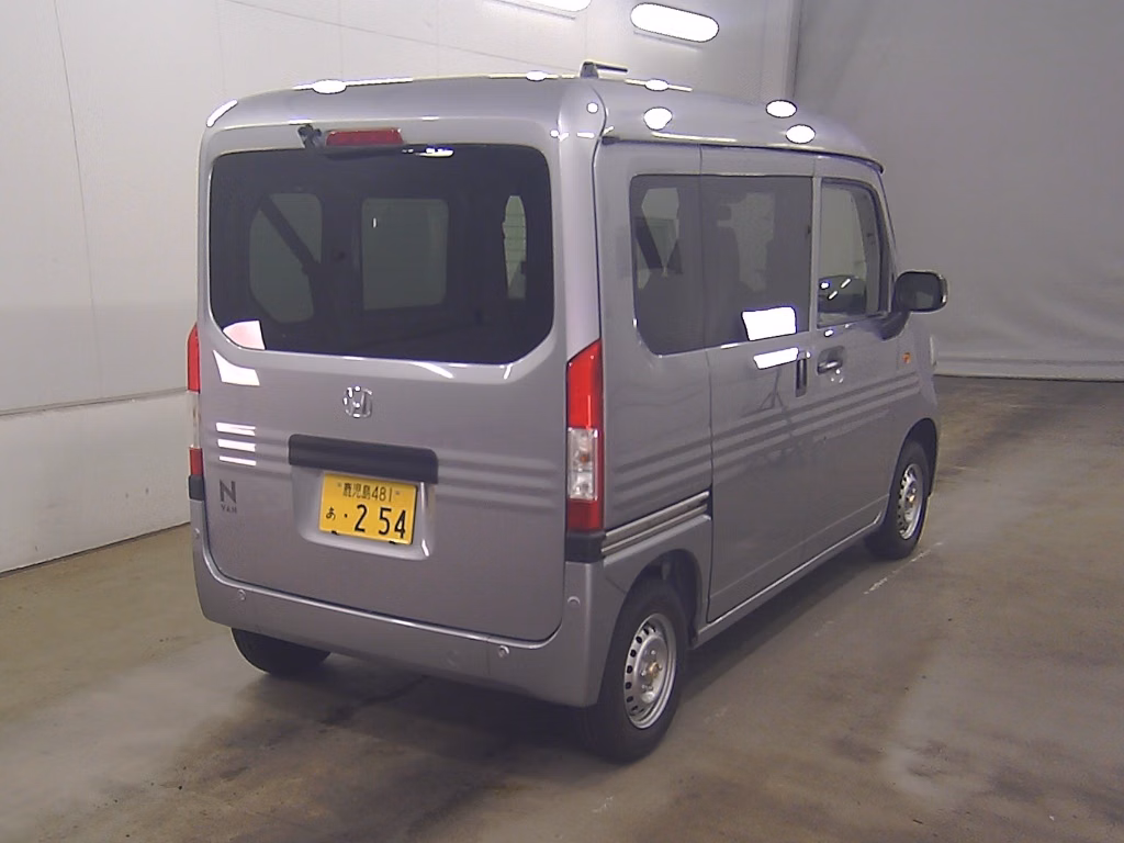 HONDA N-VAN