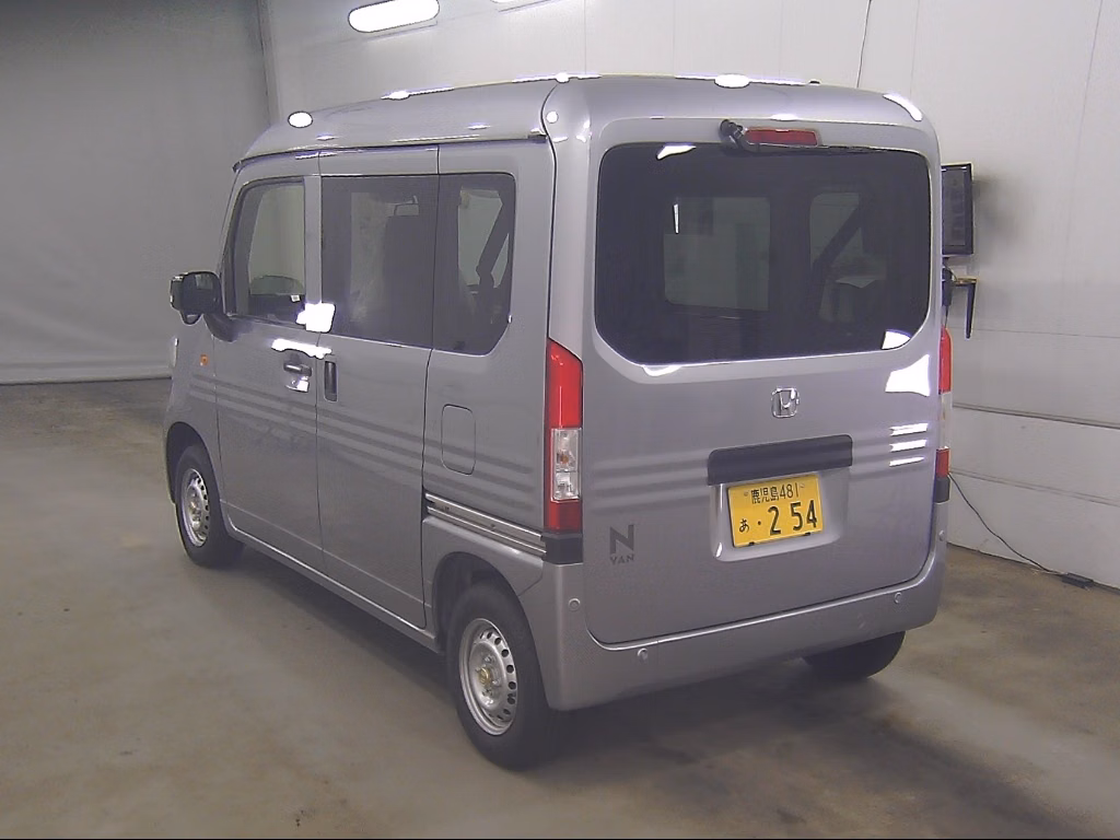HONDA N-VAN