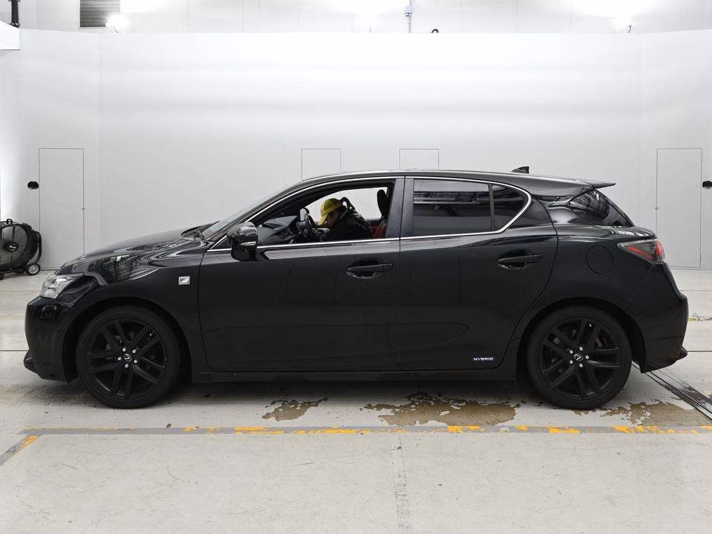 LEXUS CT200H