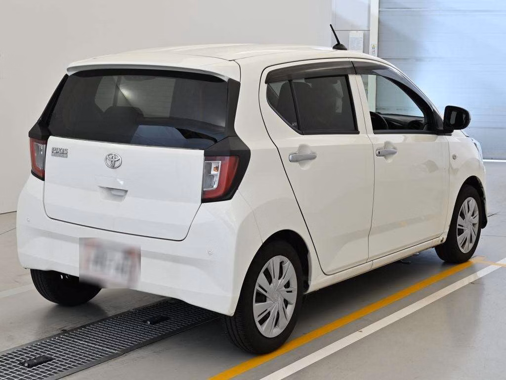 TOYOTA PIXIS EPOCH