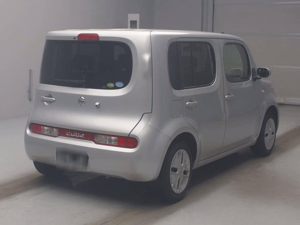 NISSAN CUBE