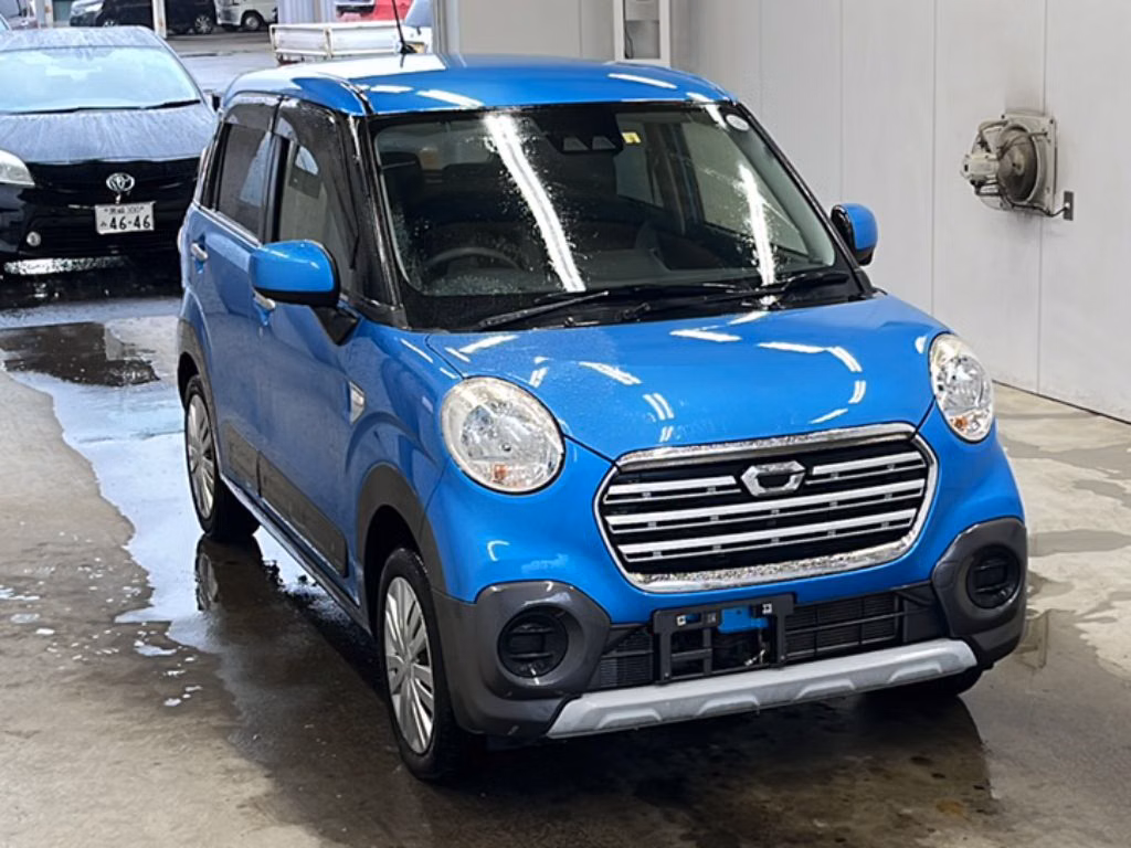 DAIHATSU CAST