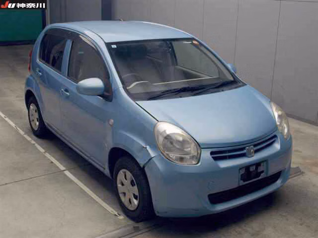 TOYOTA PASSO