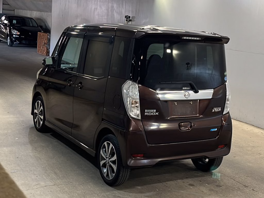 NISSAN DAYZ ROOX