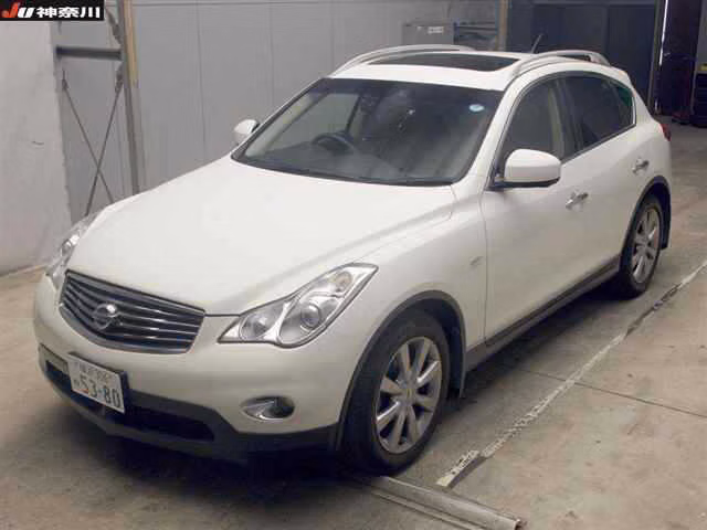 Nissan Skyline Crossover