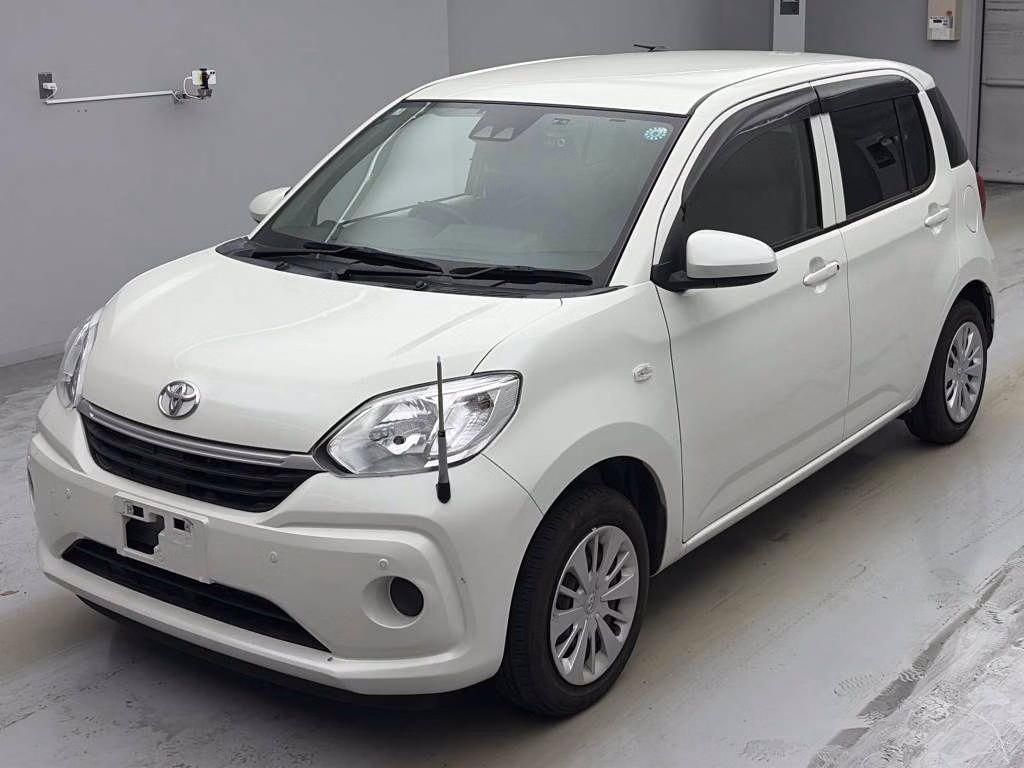 TOYOTA PASSO