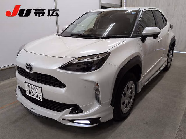 TOYOTA YARIS CROSS