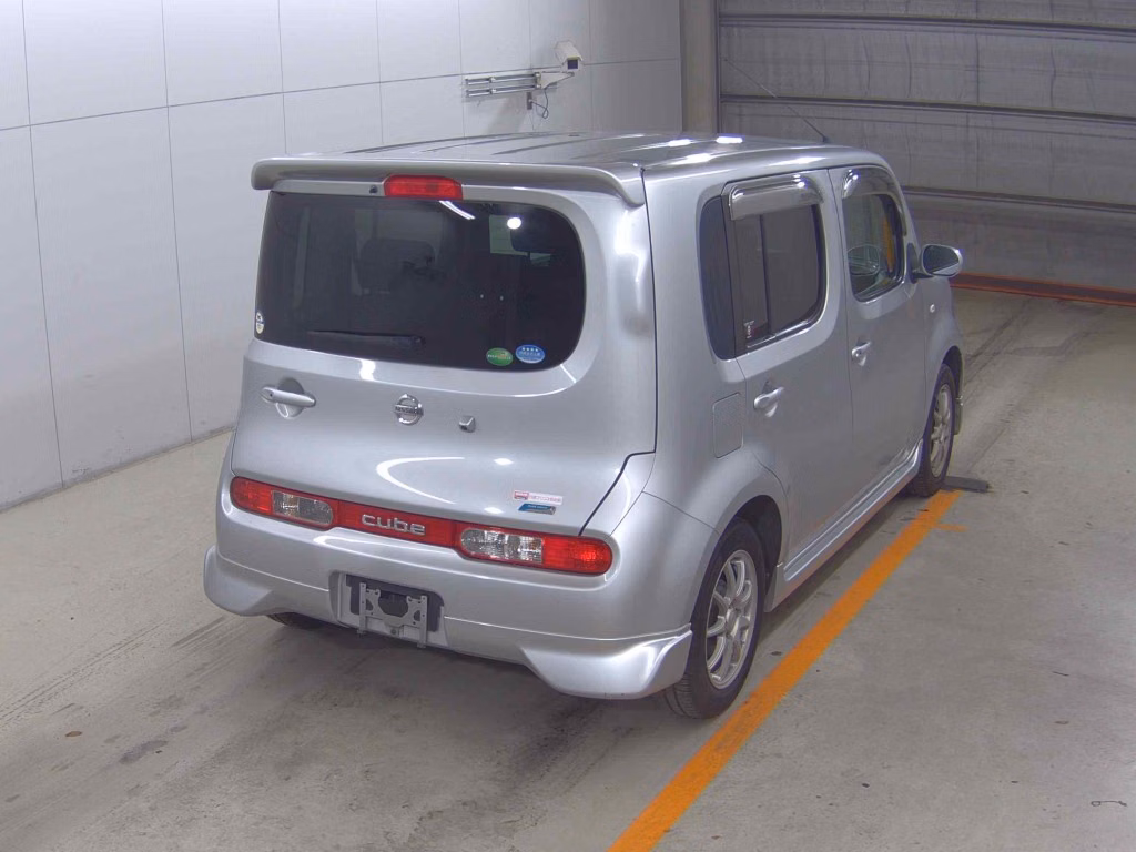 NISSAN CUBE