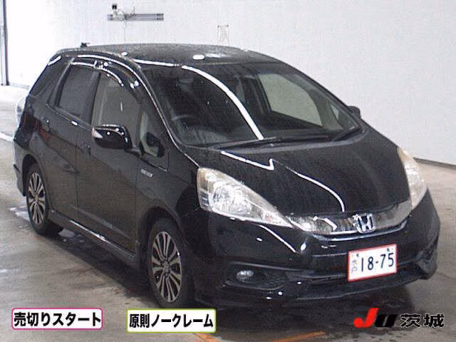 HONDA FIT SHUTTLE