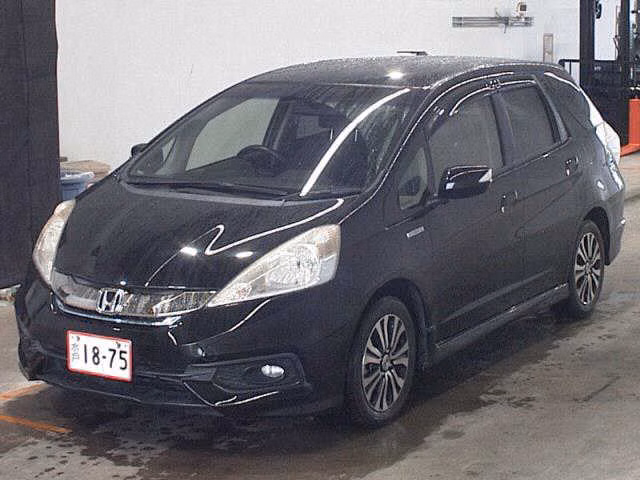 HONDA FIT SHUTTLE