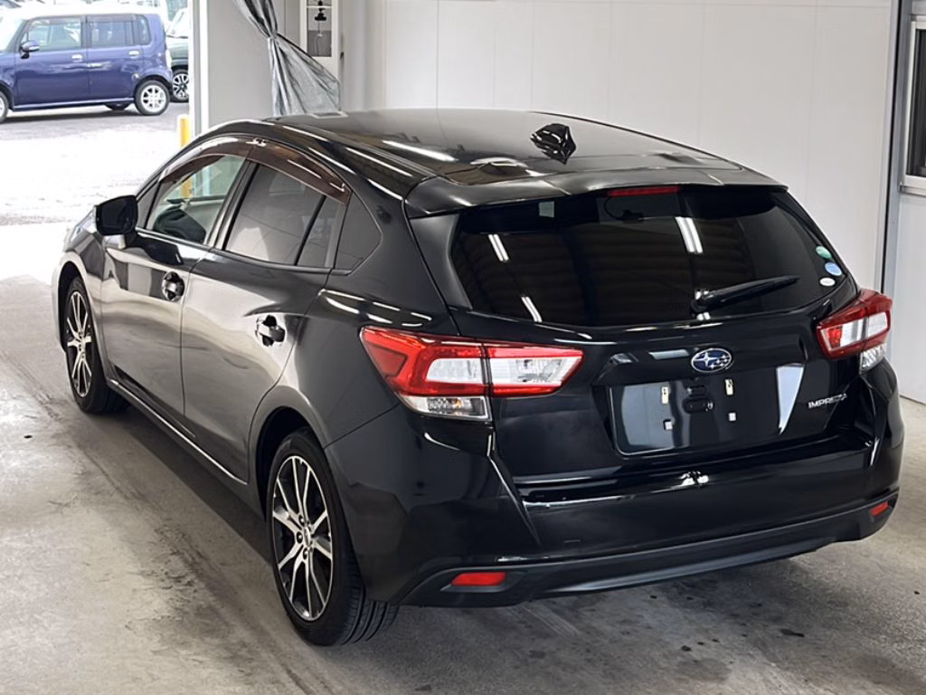 SUBARU IMPREZA