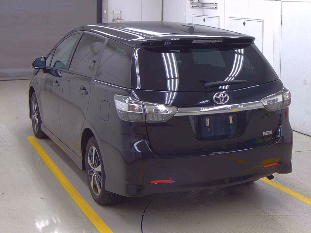 TOYOTA WISH