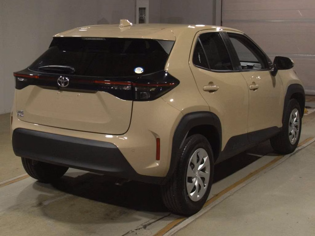 TOYOTA YARIS CROSS