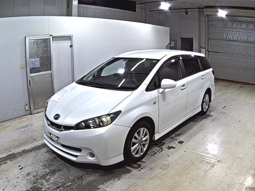 TOYOTA WISH