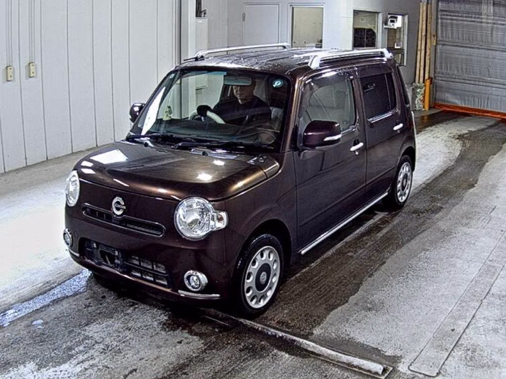 Daihatsu Mira Cocoa