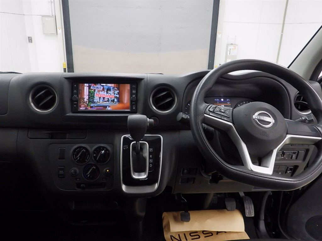 NISSAN CARAVAN