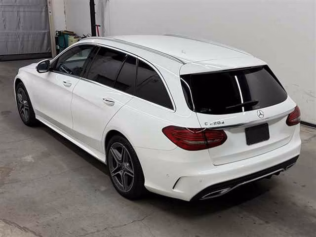 MERCEDES-BENZ C-CLASS
