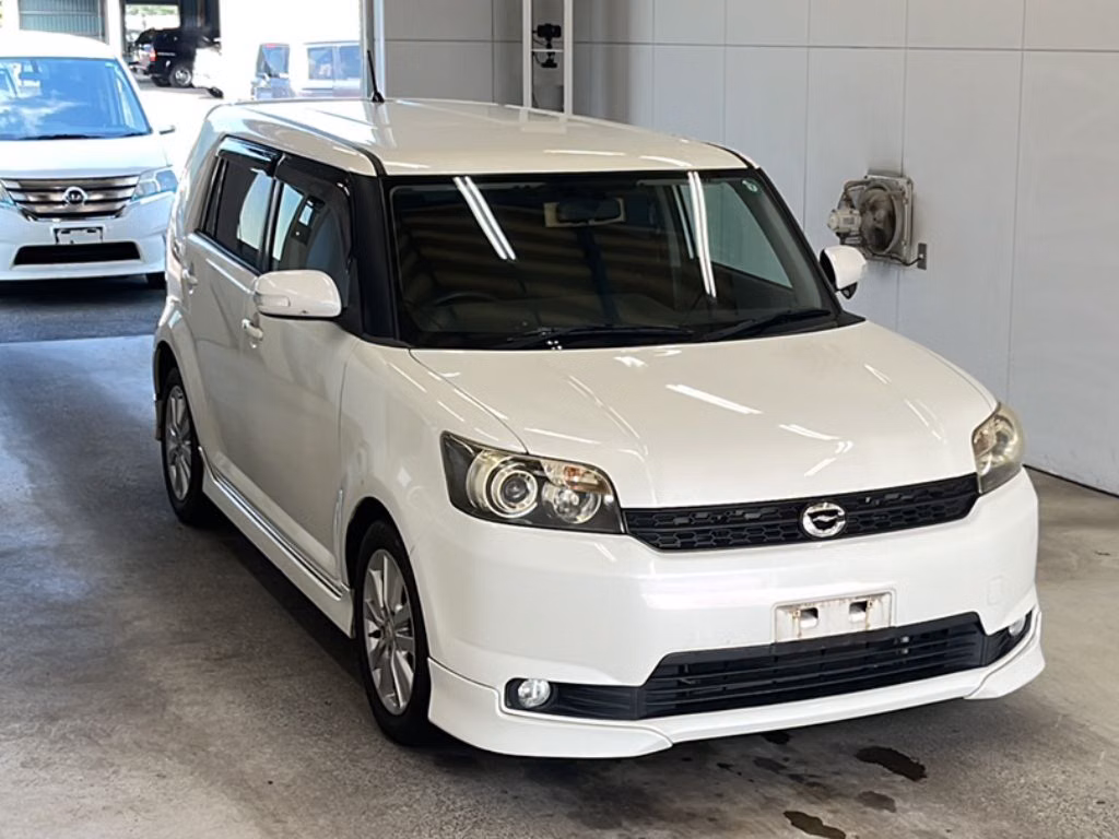 Toyota Corolla Rumion