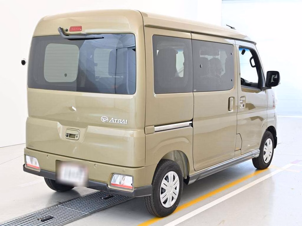 Daihatsu Atrai