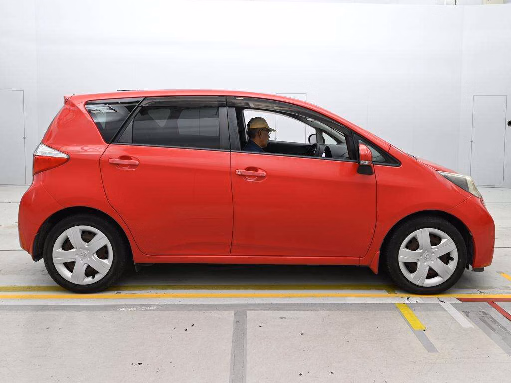 TOYOTA RACTIS
