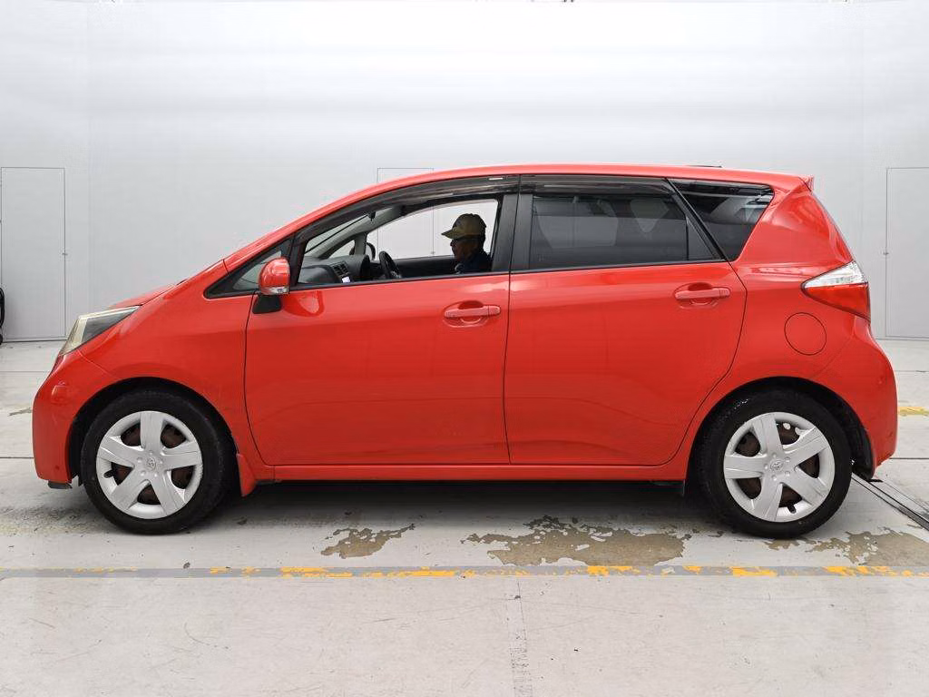 TOYOTA RACTIS