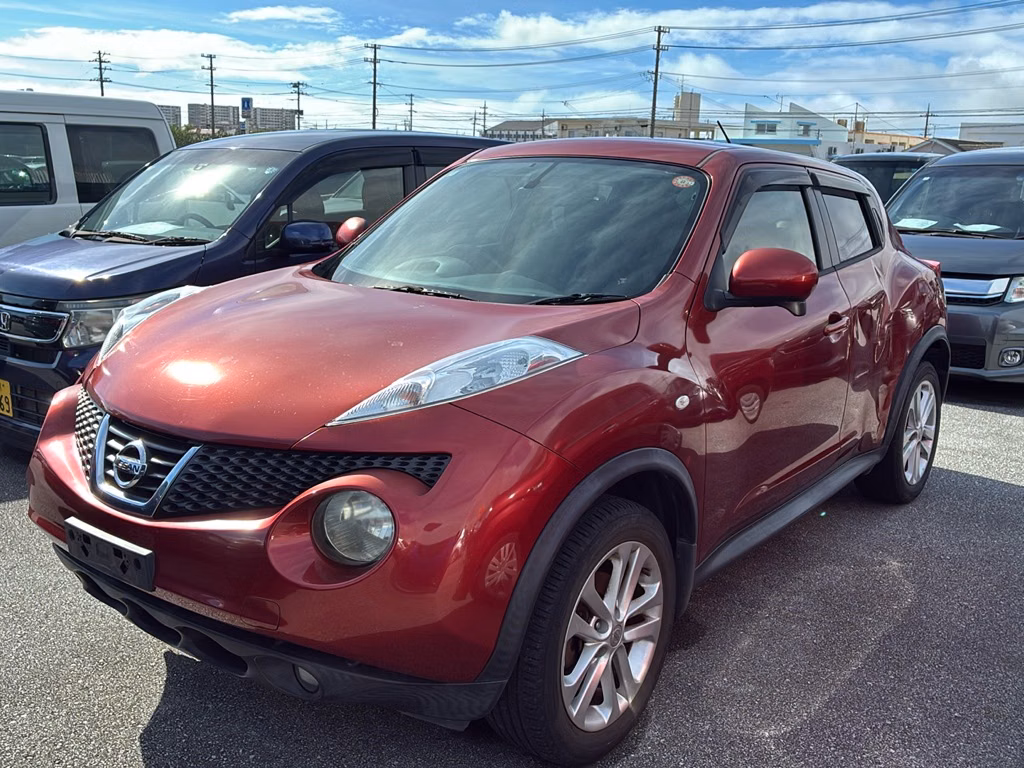 NISSAN JUKE