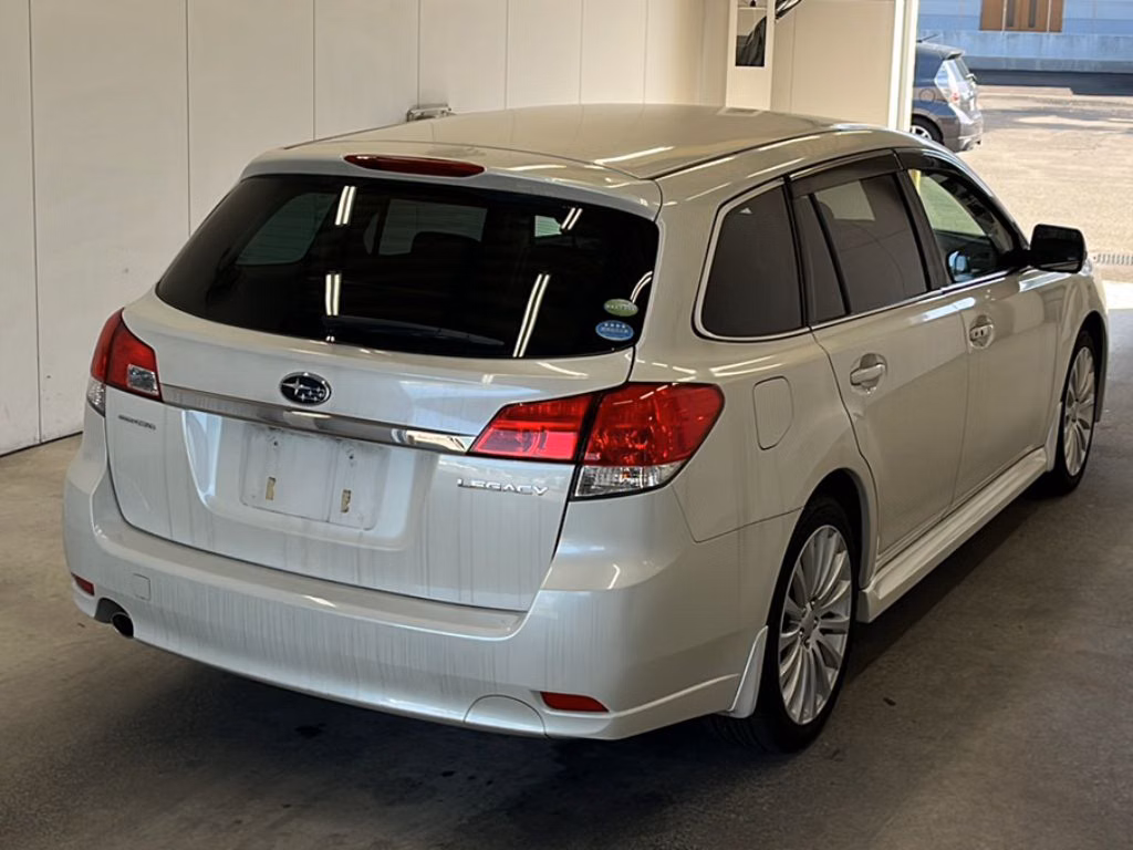 SUBARU LEGACY