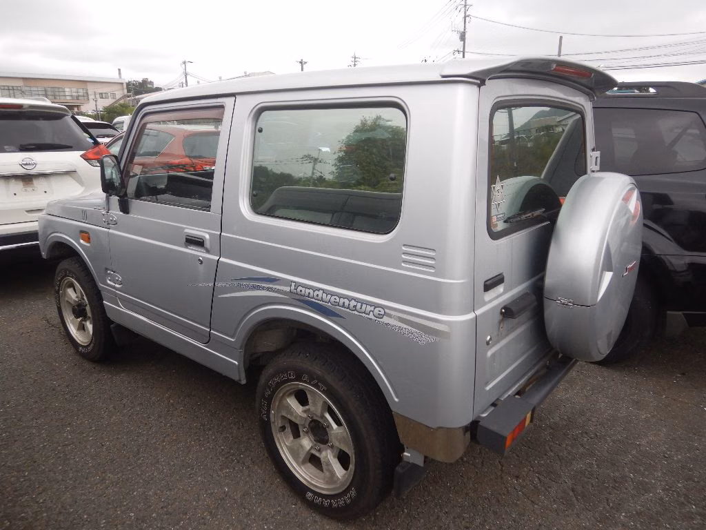 SUZUKI JIMNY