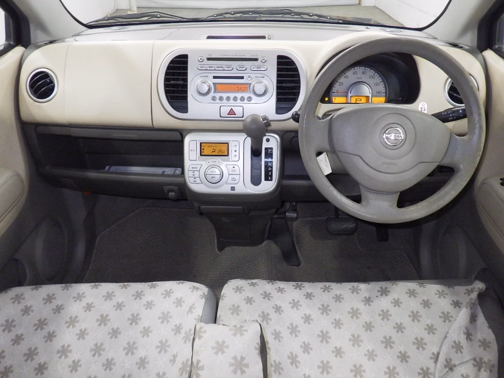 NISSAN MOCO