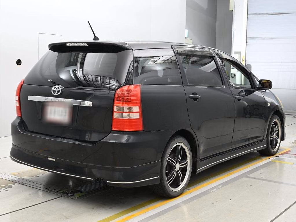 TOYOTA WISH