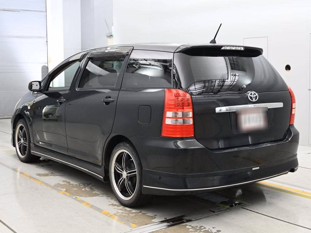 TOYOTA WISH